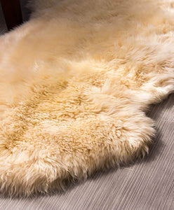 Faux Sheepskin Area Rug, Fluffy & Soft fur Rug