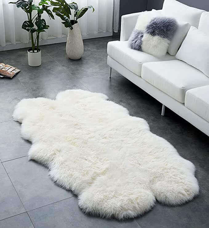 Faux Sheepskin Area Rug, Fluffy & Soft fur Rug