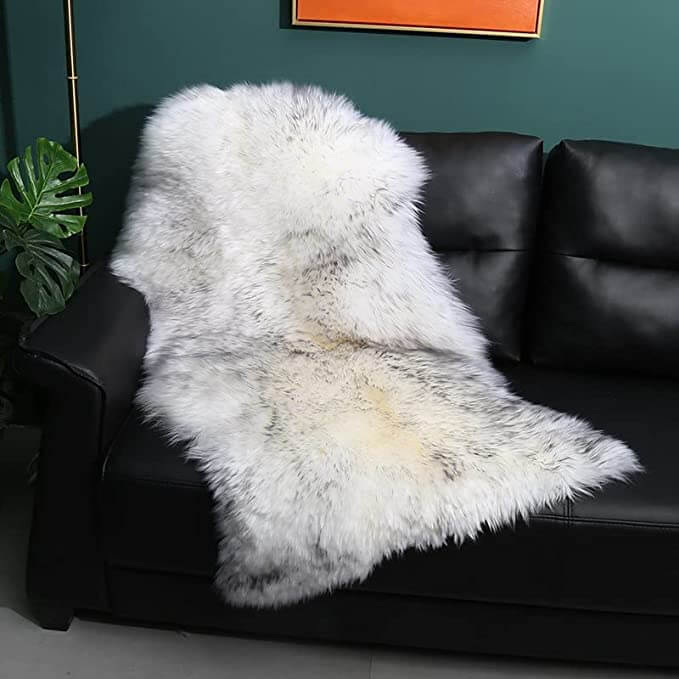 Faux Sheepskin Area Rug, Fluffy & Soft fur Rug