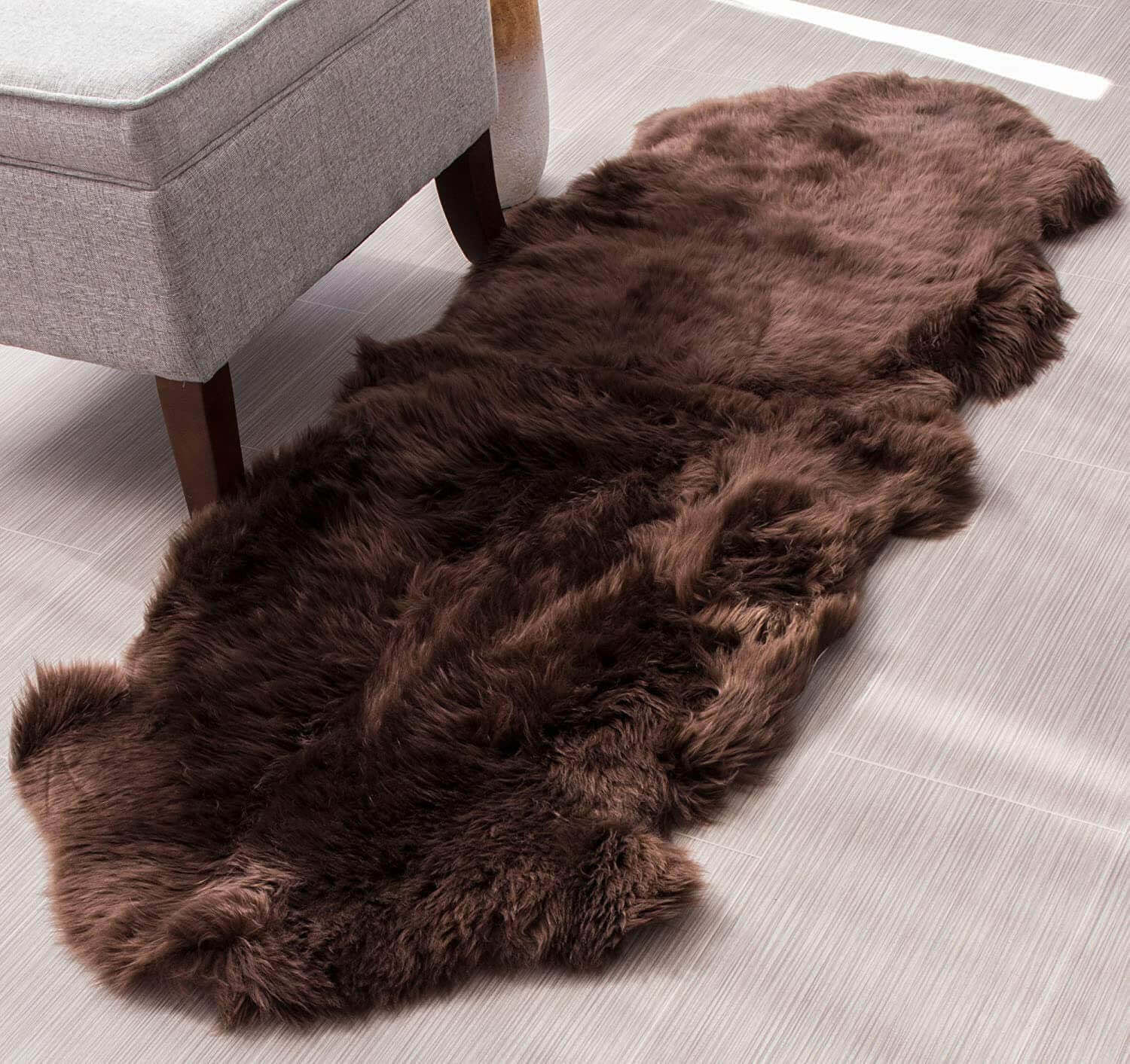 Faux Sheepskin Area Rug, Fluffy & Soft fur Rug
