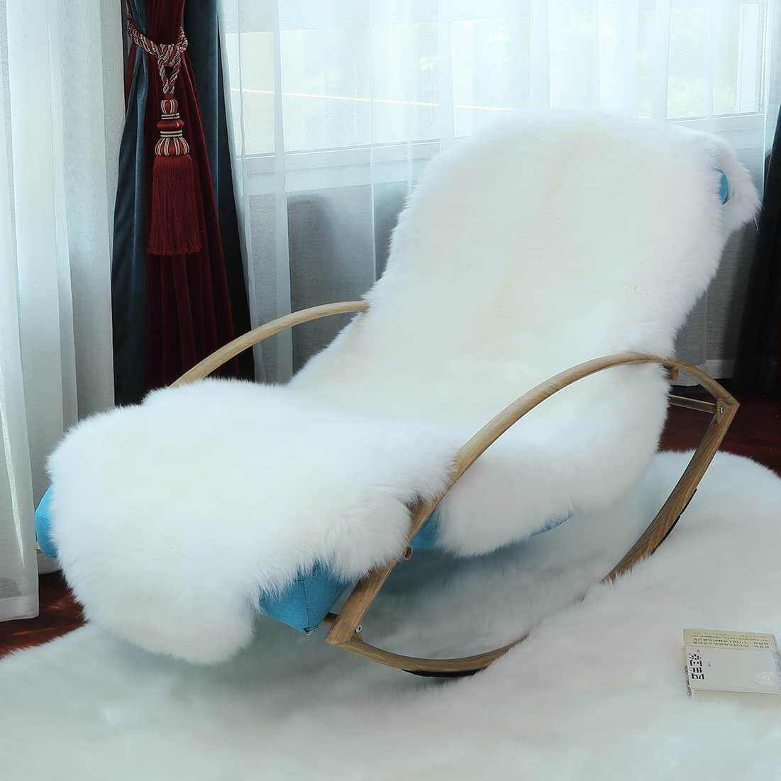 Faux Sheepskin Area Rug, Fluffy & Soft fur Rug